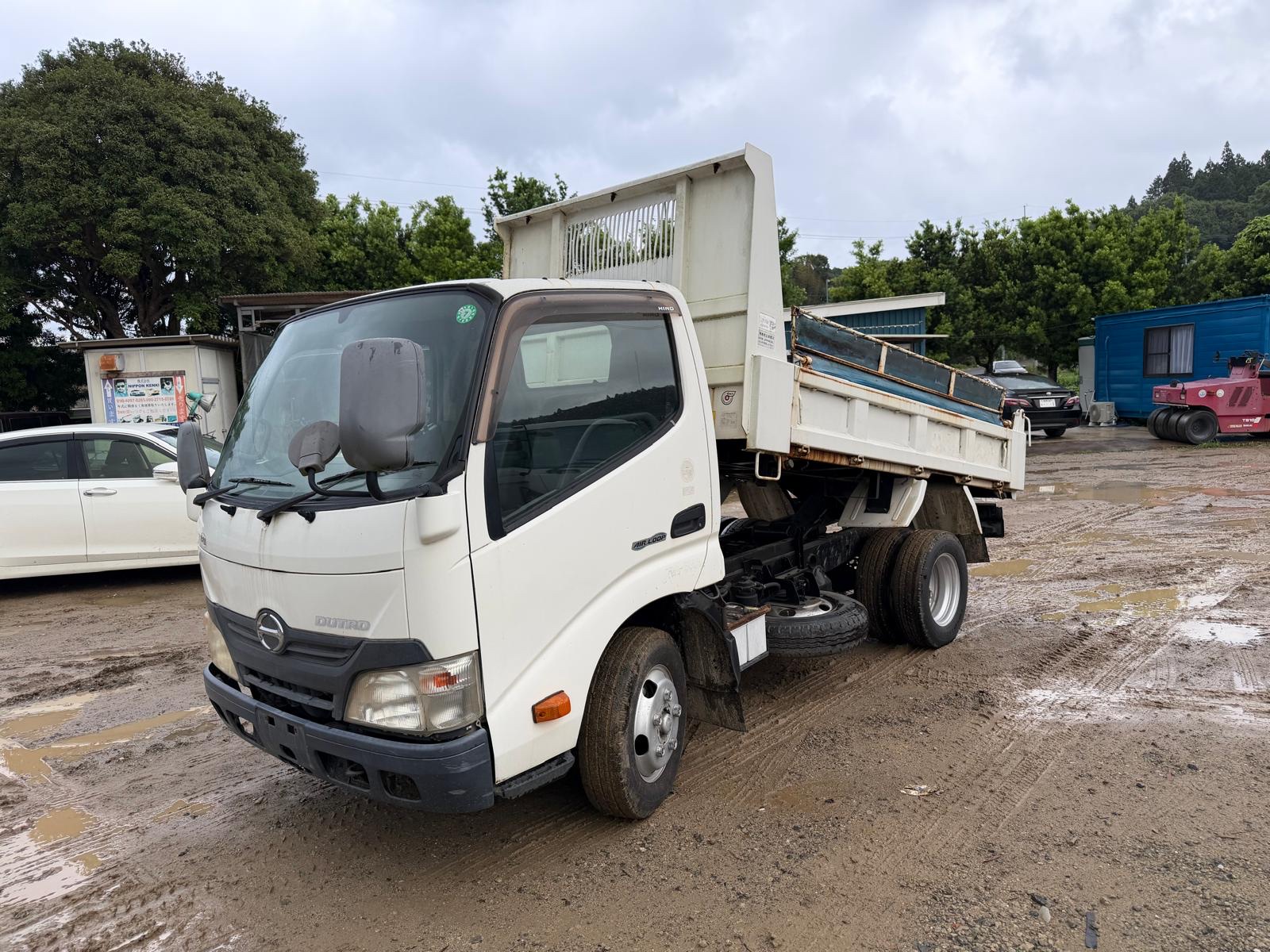 日野 デュトロ 2t ダンプ